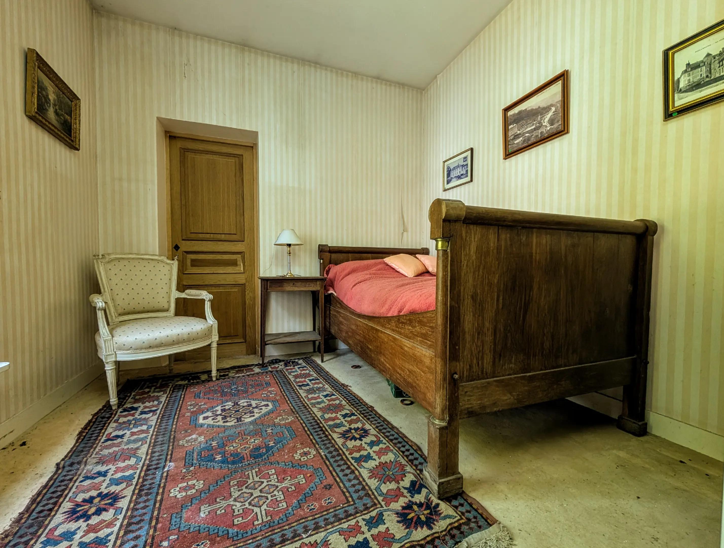 Maison Abandonnée à Orléans — Urbex France | Lieu Abandonné Orléans